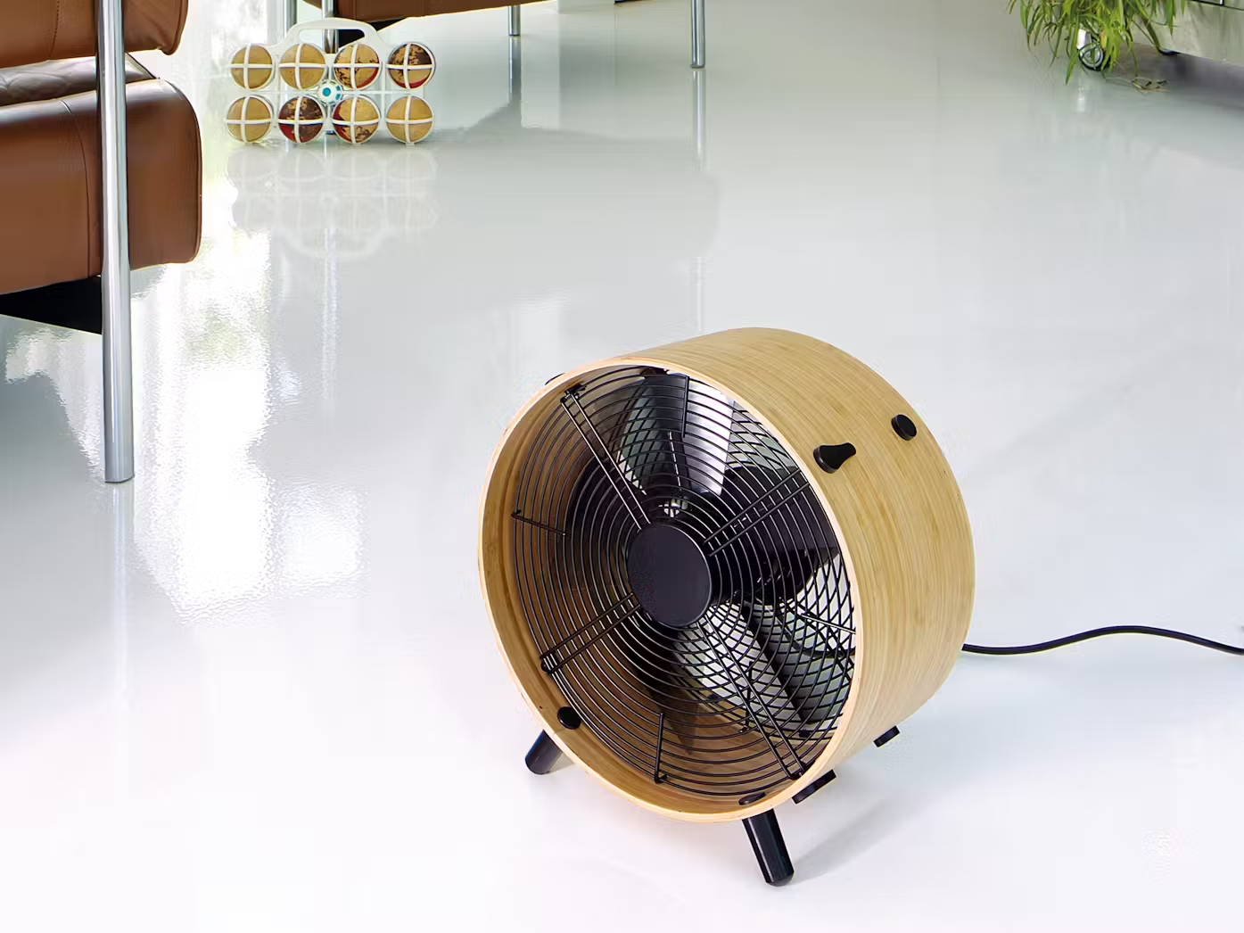 Stadler Form Otto bamboo floor fan